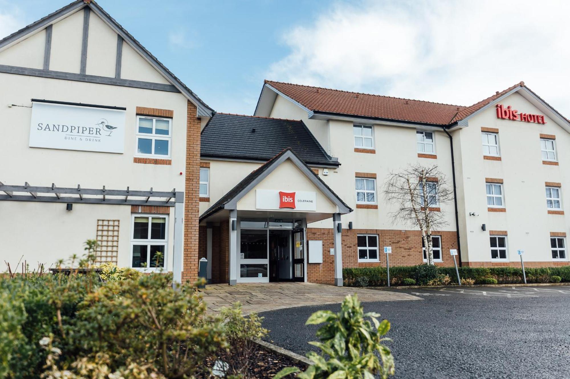 Ibis Coleraine Riverside Exterior foto